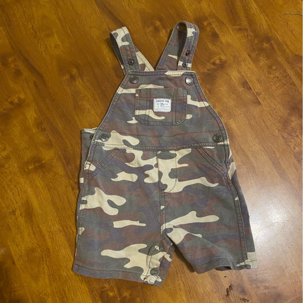 Carters 18mth camo overalls